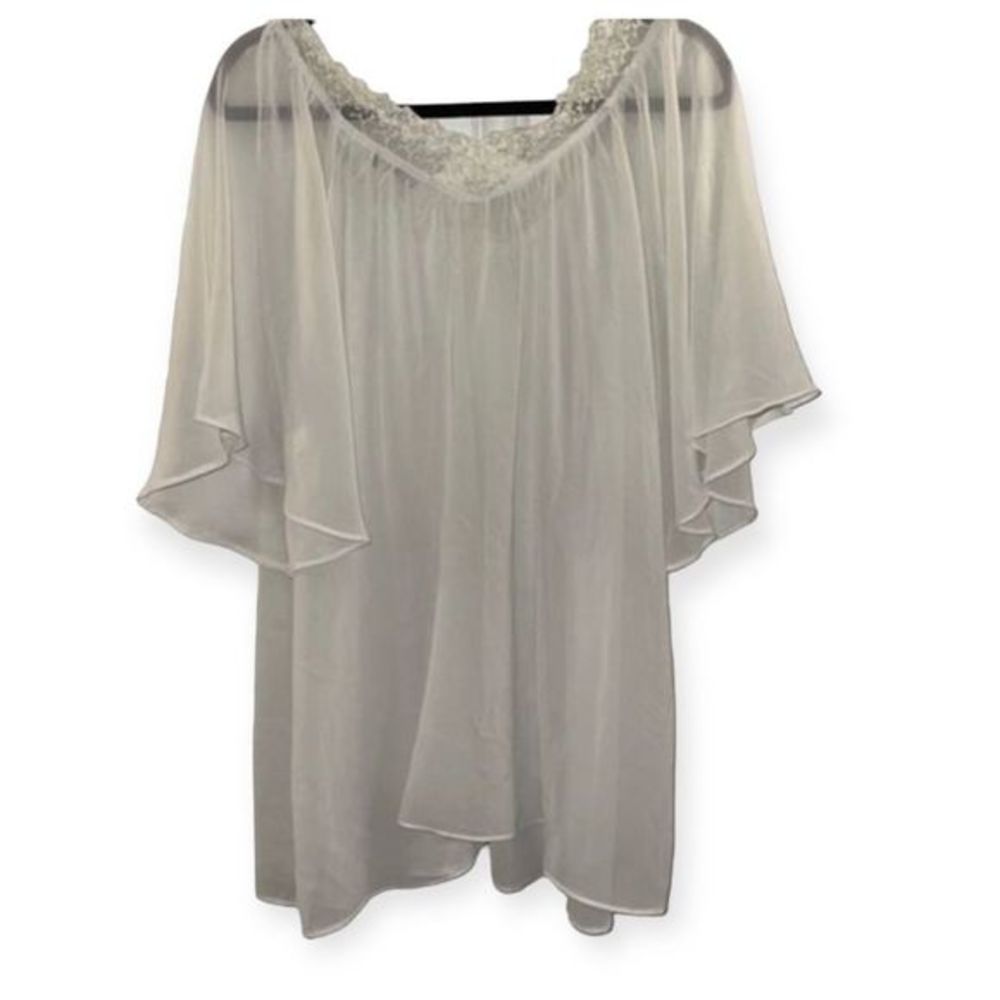 Sugar Lips Women’s Nightie Cover. Size M.